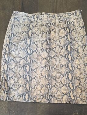 Cole Brook Python-Print Pencil Skirt in Beige and Gray Sz 12